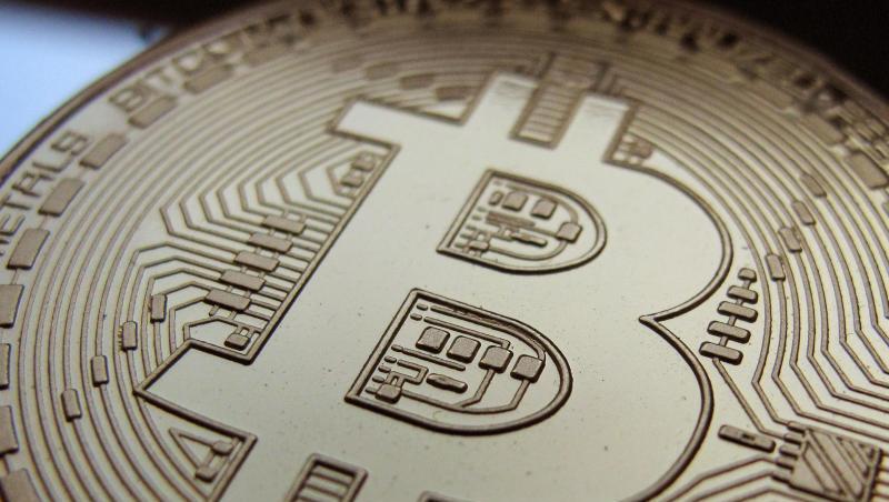 Seit Beginn des Jahres hat sich der Wert des Bitcoin aber mehr als verdreifacht. Die Digitalwährung unterliegt starken Schwankungen. Seit Beginn des Jahres hat sich der Wert des Bitcoin aber mehr als verdreifacht. Die Digitalwährung unterliegt starken Schwankungen.