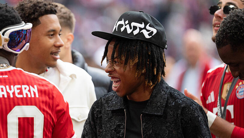 Wisdom Mike hat den FC Bayern verlassen. Wisdom Mike hat den FC Bayern verlassen.