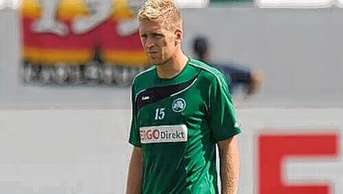 Jahn Regensburg hat kurz vor dem Saisonstart der 2. Fußball-Bundesliga noch einmal auf dem Transfermarkt zugeschlagen - Ex-Nationalspipeler Rahn kommt. Jahn Regensburg hat kurz vor dem Saisonstart der 2. Fußball-Bundesliga noch einmal auf dem Transfermarkt zugeschlagen - Ex-Nationalspipeler Rahn kommt.