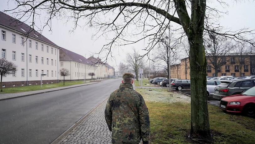 Roland hat mit den Folgen seiner Bundeswehreins&auml;tze zu k&auml;mpfen.