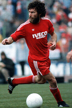Insgesamt 255 Bundesligaspiele absolvierte Paul Breitner für den FC Bayern.