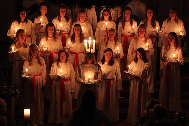 Das Luciafest ist am 13. Dezember. Das Luciafest ist am 13. Dezember.