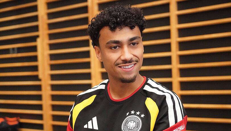 Geht in seiner erste WM: Nathaniel Brown, der 22-jährige Linksverteidiger von Eintracht Frankfurt. Geht in seiner erste WM: Nathaniel Brown, der 22-jährige Linksverteidiger von Eintracht Frankfurt.