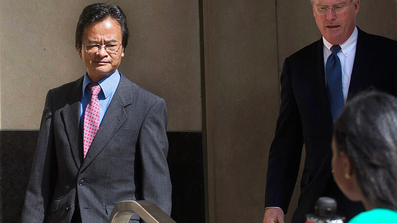 Der langjährige VW-Ingenieur James Robert Liang verlässt das Gericht in Detroit.