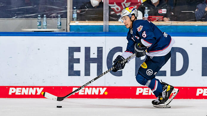 Austin Ortega brachte den EHC Red Bull München in Bremerhaven in Führung - nach gerade einmal 19 Sekunden. (Archivbild)