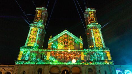 Eine gro&szlig;e Lichtshow sollte das Highlight der Silvestermeile 2025/2026 sein.