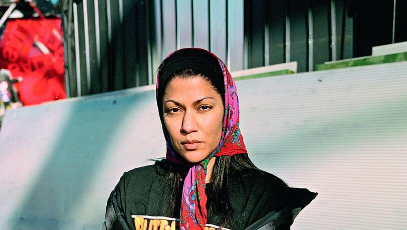 F&uuml;r den wunderbare modernen, aber nie Jungendlichkeit heischenden Text verantwortlich: Sophia Al-Maria