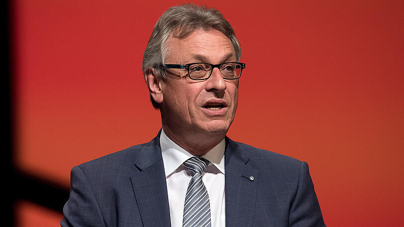 Siegfried Schneider, Präsident der Bayerischen Landeszentrale für neue Medien
