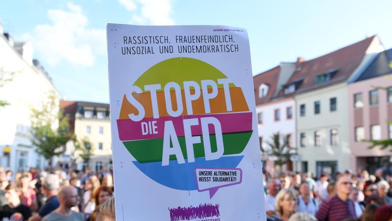 Eine Mehrheit der Wahlberechtigten in Deutschland lehnt nach einer Umfrage eine Zusammenarbeit der anderen deutschen Parteien mit der rechtspopulistischen AfD ab. Am 01. September 2019 wird in Sachsen ein neuer Landtag gewählt. Eine Mehrheit der Wahlberechtigten in Deutschland lehnt nach einer Umfrage eine Zusammenarbeit der anderen deutschen Parteien mit der rechtspopulistischen AfD ab. Am 01. September 2019 wird in Sachsen ein neuer Landtag gewählt.