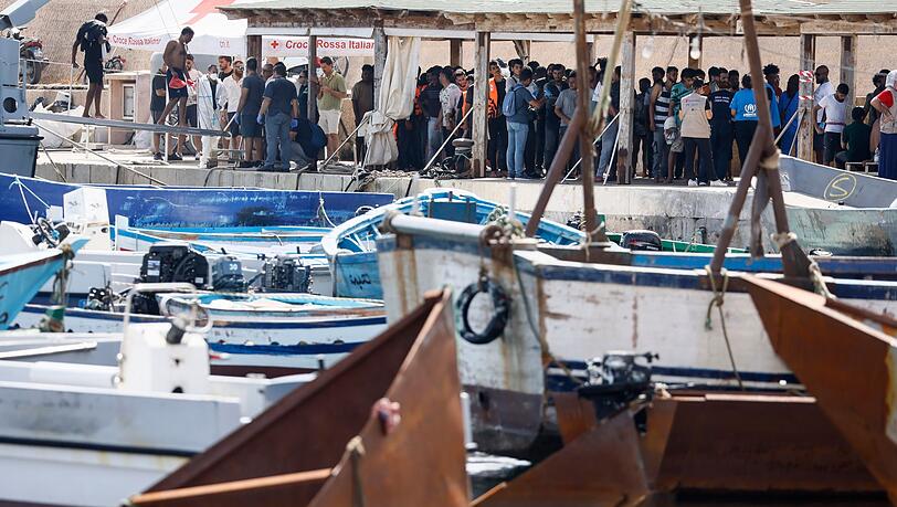  Debatte &uuml;ber Migrationsobergrenze - Rom beschlie&szlig;t Ma&szlig;nahmen 