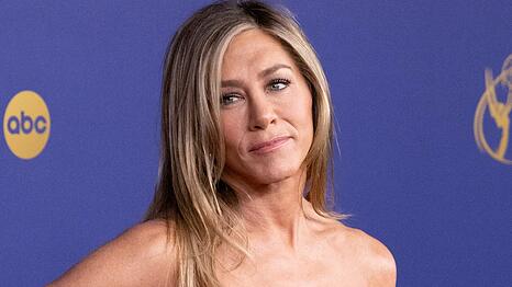 Schock für Jennifer Aniston: Ein Auto fuhr in das Tor ihres Anwesens.