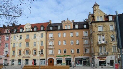 Am Sendlinger Harras, einst Münchens hässlichster Platz, wurde bereits eine Verschönerungskur eingeleitet. Jetzt soll der Kidlerplatz dran sein. Am Sendlinger Harras, einst Münchens hässlichster Platz, wurde bereits eine Verschönerungskur eingeleitet. Jetzt soll der Kidlerplatz dran sein.
