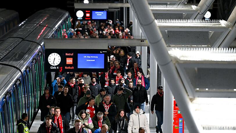 Die Arena-Betreiber sind auf die Mitwirkung aller anwesenden Fans angewiesen.