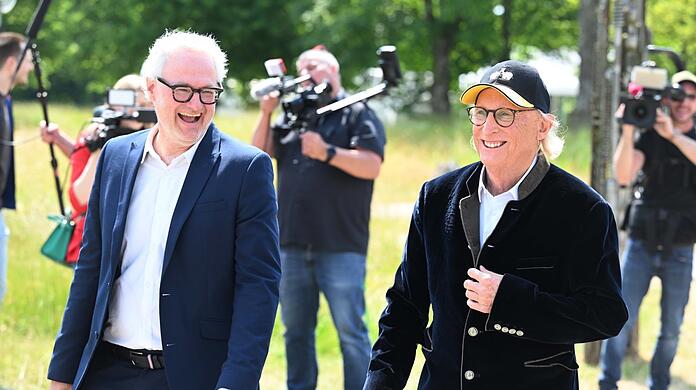 Daniel Schreiber hatte Otto Waalkes im Juni 2023 nach Bernried geholt. Da war die Welt noch in Ordnung.