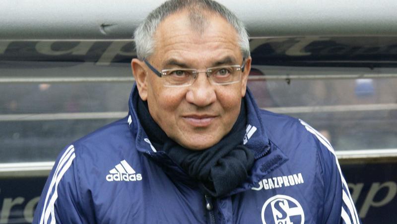 Ratlos: Felix Magath. Ratlos: Felix Magath.
