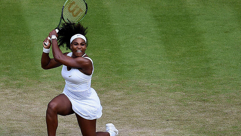 Serena Williams trifft im Achtelfinale auf ihre Schwester Venus. Das letzte Grand-Slam-Match spielten sie 2009 gegeneinander... im Wimbledon-Finale. Serena Williams trifft im Achtelfinale auf ihre Schwester Venus. Das letzte Grand-Slam-Match spielten sie 2009 gegeneinander... im Wimbledon-Finale.