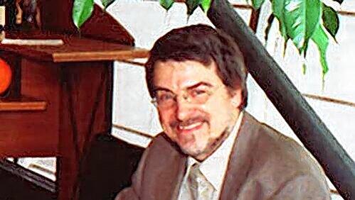 Der Nürnberger Literat Karl Heinz Demuß rief die Mittagslesungen ins Leben. Der Nürnberger Literat Karl Heinz Demuß rief die Mittagslesungen ins Leben.
