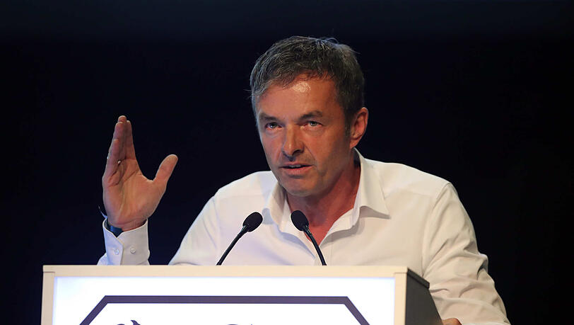 Klaus Ruhdorfer auf der Mitgliederversammlung des TSV 1860 im Sommer 2018.