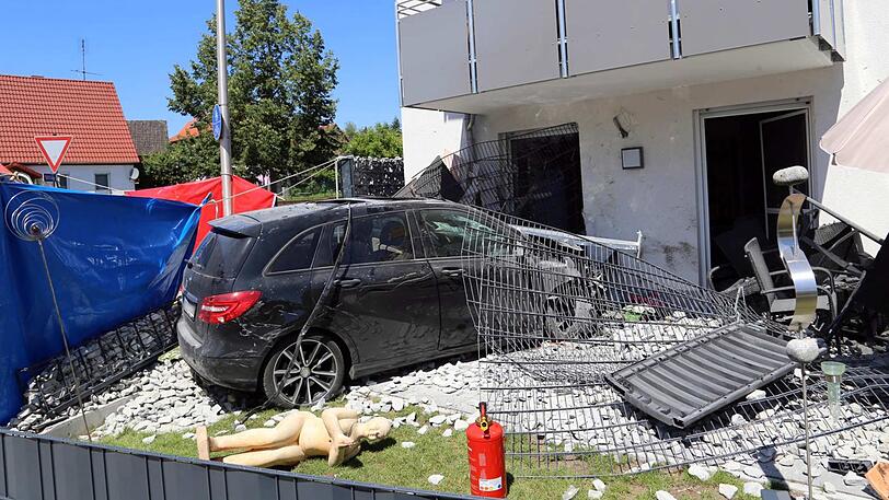 Der Unfallfahrer konnte nicht mehr nicht gerettet werden.