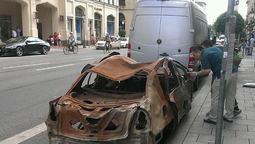 Die Rostlaube von der Maximilianstraße. Die Rostlaube von der Maximilianstraße.
