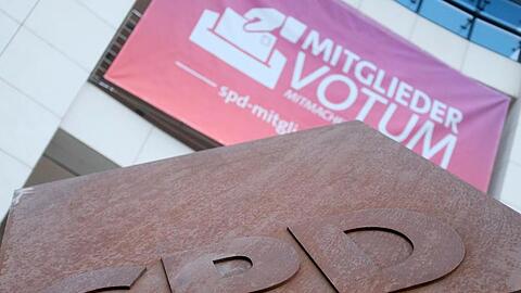 "Es zeichnet sich ab, dass in der Partei ein großer Wunsch besteht, die Mitglieder stark zu beteiligen", sagt SPD-Generalsekretär Lars Klingbeil.