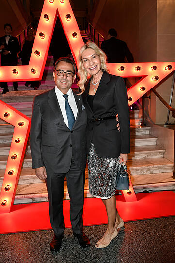 Stavros Kostantinidis und Frau Saskia Greipl-Kostantinidis Stavros Kostantinidis und Frau Saskia Greipl-Kostantinidis