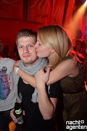 Zurück in die Zukunft in der Nachtgalerie (Samstag 14.01.12). Noch mehr Fotos unter: www.nachtagenten.de.