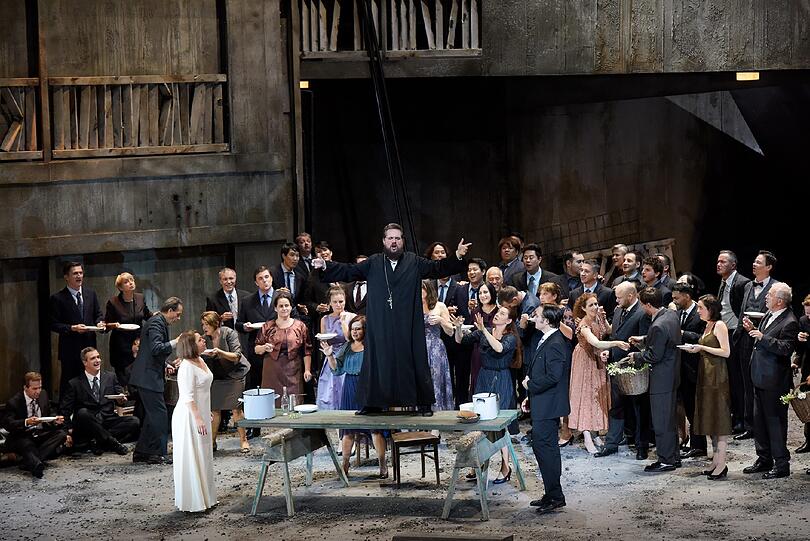 "Lady Macbeth von Mzensk" im Großen Festspielhaus.