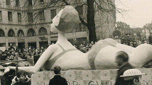 1966: Faschingsgaudi am Altstadtring. 1966: Faschingsgaudi am Altstadtring.