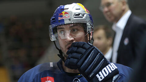 Steve Pinizotto kann seinen Einsatz für den EHC München im DEL-Finale gegen Berlin kaum erwarten.