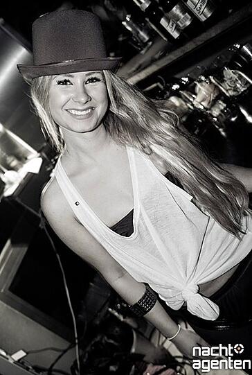 Bei der "Honey Bunny"-Party im Jack Rabbit wurde am 8. März 2013 gefeiert und gebusselt ...Alle Pics von dieser Party gibt's unter: www.nachtagenten.de