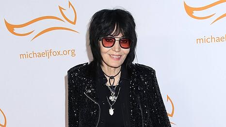 Joan Jett, hier w&auml;hrend eines Events im vergangenen Jahr, musste nach einer Verletzung operiert werden.