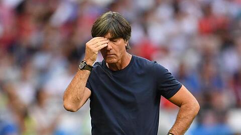 Fassungslos: Bundestrainer Joachim Löw nach dem WM-Aus in Russland.