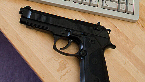 Softairwaffe (Symbolbild) Softairwaffe (Symbolbild)