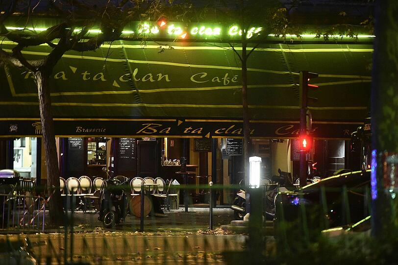 Schüsse, Explosionen, Tote und Verletzte: die Bilder von der verheerenden Anschlagsserie in Paris.