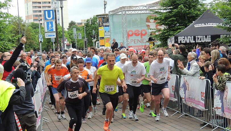 Es lebe der Sport: Insgesamt 280 Teilnehmer starten beim Pep-Spendenlauf. Foto: pep Es lebe der Sport: Insgesamt 280 Teilnehmer starten beim Pep-Spendenlauf. Foto: pep