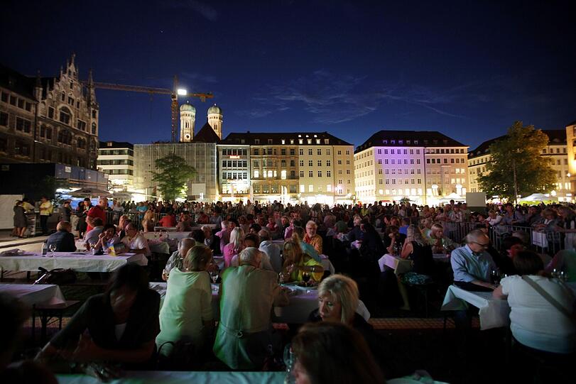 Viel Kultur, Showeinlagen und jede Menge Shopping. Die &bdquo;Nachtschwärmer-Kulturnacht&rdquo; in der Innenstadt.