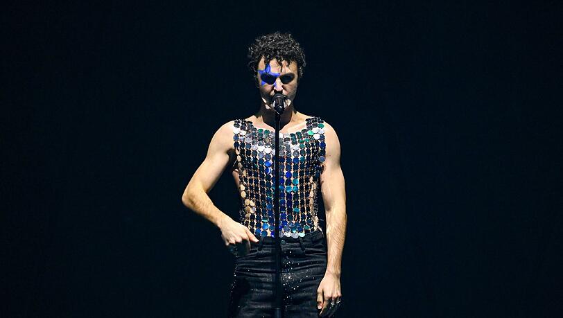 Der 19-jährige Sänger Cosmó vertritt Österreich beim 70. ESC in Wien Der 19-jährige Sänger Cosmó vertritt Österreich beim 70. ESC in Wien