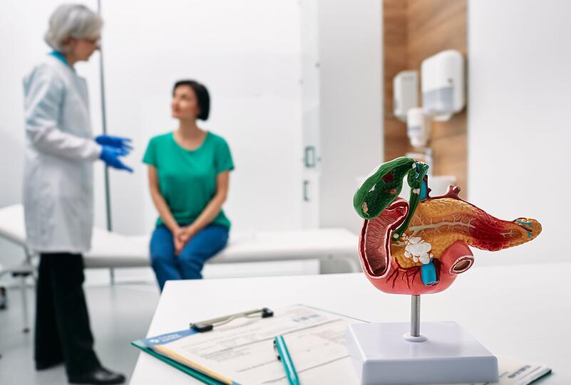 Die Ernährung ist nicht die einzige Stellschraube bei der Gesundheit Ihrer Bauchspeicheldrüse. Auch ausreichend Bewegung und die Vermeidung von Übergewicht tragen zu einem Pankreas bei, das bis ins hohe Alter gute Dienste leistet. Krankheiten durch eine gesunde Lebensweise vorzubeugen ist immer wesentlich einfacher, als sie nach Ausbruch wieder in den Griff zu bekommen oder zu behandeln. Die Ernährung ist nicht die einzige Stellschraube bei der Gesundheit Ihrer Bauchspeicheldrüse. Auch ausreichend Bewegung und die Vermeidung von Übergewicht tragen zu einem Pankreas bei, das bis ins hohe Alter gute Dienste leistet. Krankheiten durch eine gesunde Lebensweise vorzubeugen ist immer wesentlich einfacher, als sie nach Ausbruch wieder in den Griff zu bekommen oder zu behandeln.