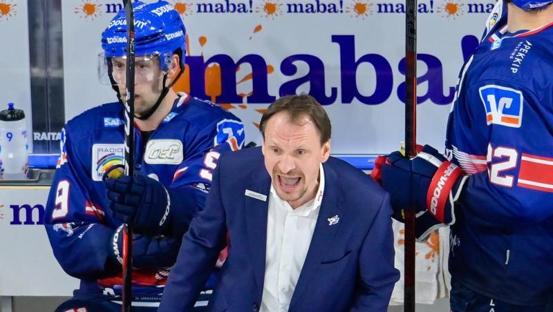 Verliert im DEL-Finale zu viele Spieler durch Strafzeiten: Adler-Coach Pavel Gross. Verliert im DEL-Finale zu viele Spieler durch Strafzeiten: Adler-Coach Pavel Gross.