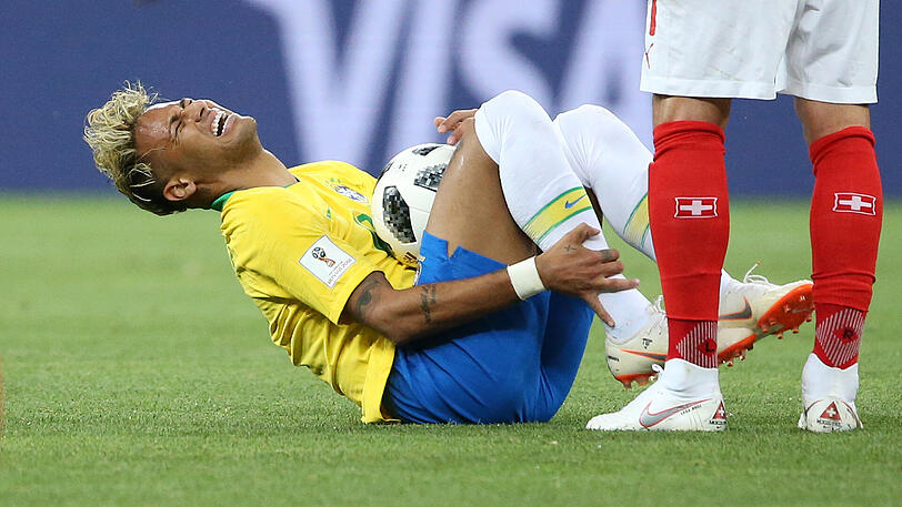 Brasiliens Superstar Neymar haderte mit dem Spiel der Schweizer und den Entscheidungen der Schiedsrichter.