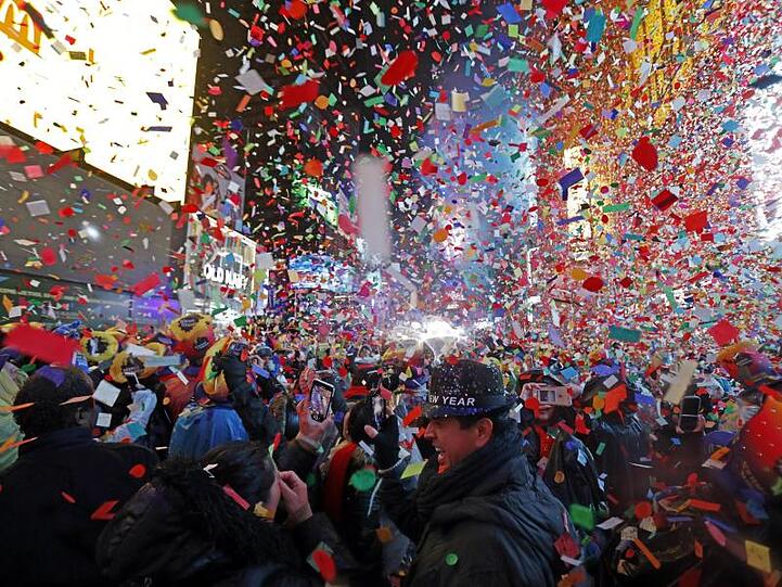 Rund eine Millionen Menschen feierten am Times Square in New York.