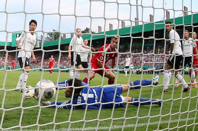 Die Bayern gewinnen souverän gegen den Regionaligisten. Die Bilder vom Spiel