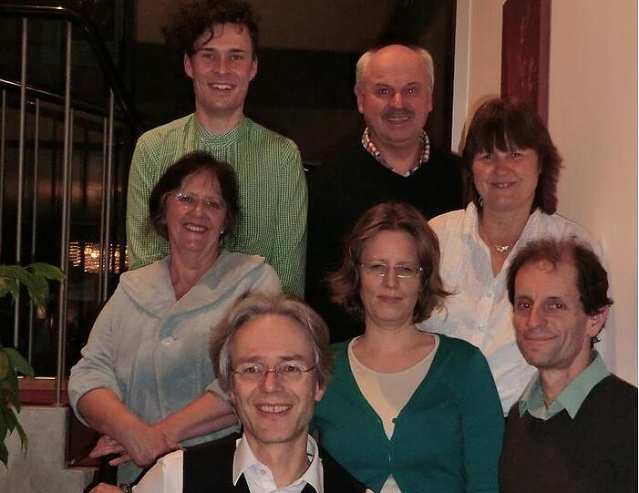 Das waren die Kandidaten der vordersten Listenplätze für den BA 21 Pasing-Obermenzing: (von oben links) Yves Falke, Romanus Scholz, Ingrid Standl, Sigrid Kaschuba, Florian Buchner, Bettina Vogel und Andreas Bergmann.