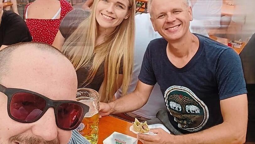 Hätten nicht gedacht, dass die Vorarbeit so viel Mühe bedeutet: Patrick Hirz (v.l.) und die beiden weiteren Vereinsgründer Marcella Drehnten und Lars Huthmann. Hätten nicht gedacht, dass die Vorarbeit so viel Mühe bedeutet: Patrick Hirz (v.l.) und die beiden weiteren Vereinsgründer Marcella Drehnten und Lars Huthmann.