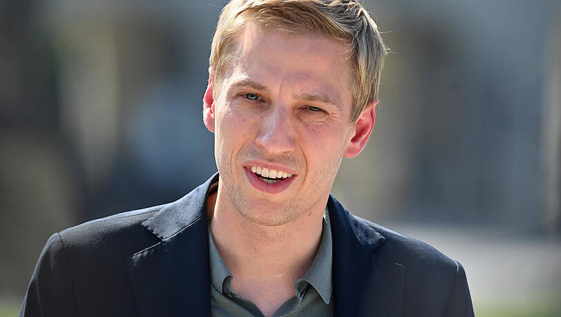OB Dominik Krause will auch bei städtischen Empfängen sparen. OB Dominik Krause will auch bei städtischen Empfängen sparen.