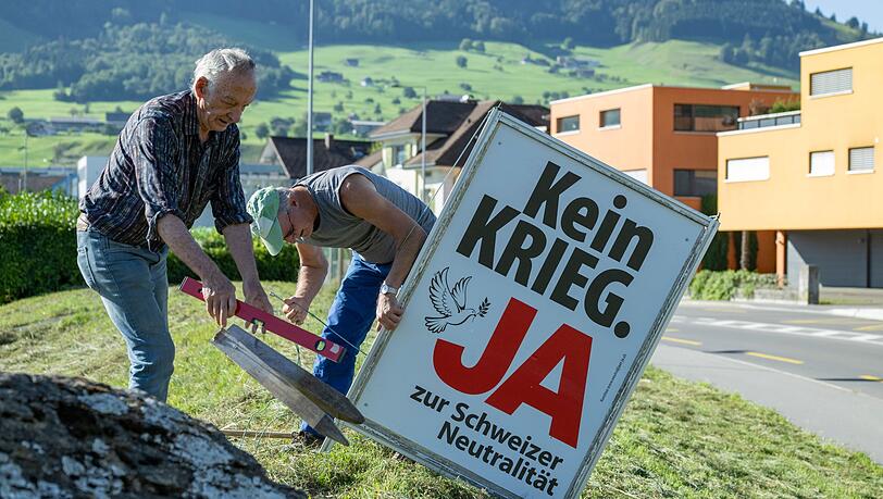 Schweiz: Neutralit&auml;tsinitiative scheitert bei einer Volksabstimmung. (Archivbild)