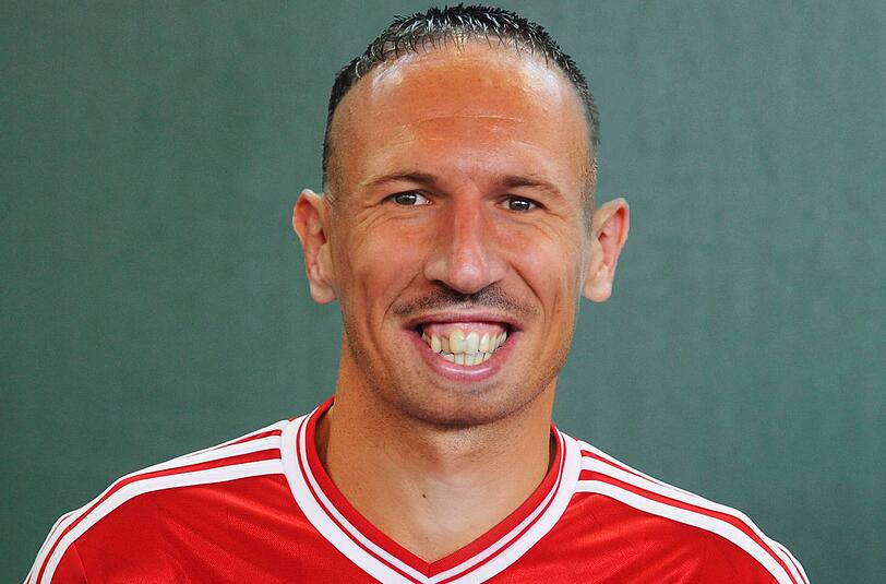 Gestatten, Robbéry mein Name. Die Az hat aus Franck Ribéry und Arjen Robben einen Spieler gemacht. Fotos: sampics/Augenklick (2), Foto-Montage: AZ