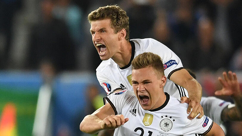 Der Sieg über Italien lässt nicht nur Thomas Müller und Joshua Kimmich jubeln. Die ARD darf sich auch über den Quotenrekord des Jahres freuen. Der Sieg über Italien lässt nicht nur Thomas Müller und Joshua Kimmich jubeln. Die ARD darf sich auch über den Quotenrekord des Jahres freuen.
