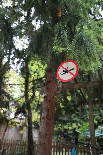 Hier wird nix gesägt im Hinterhof! Jedenfalls wünschen sich das die Anwohner an der Apianstraße.